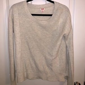 Mossimo cream sweater